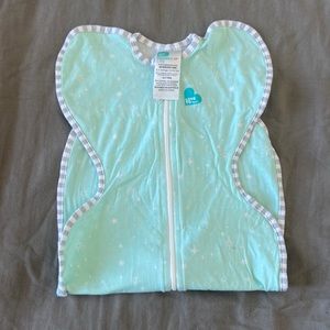 Never used. Lover to dream newborn swaddle